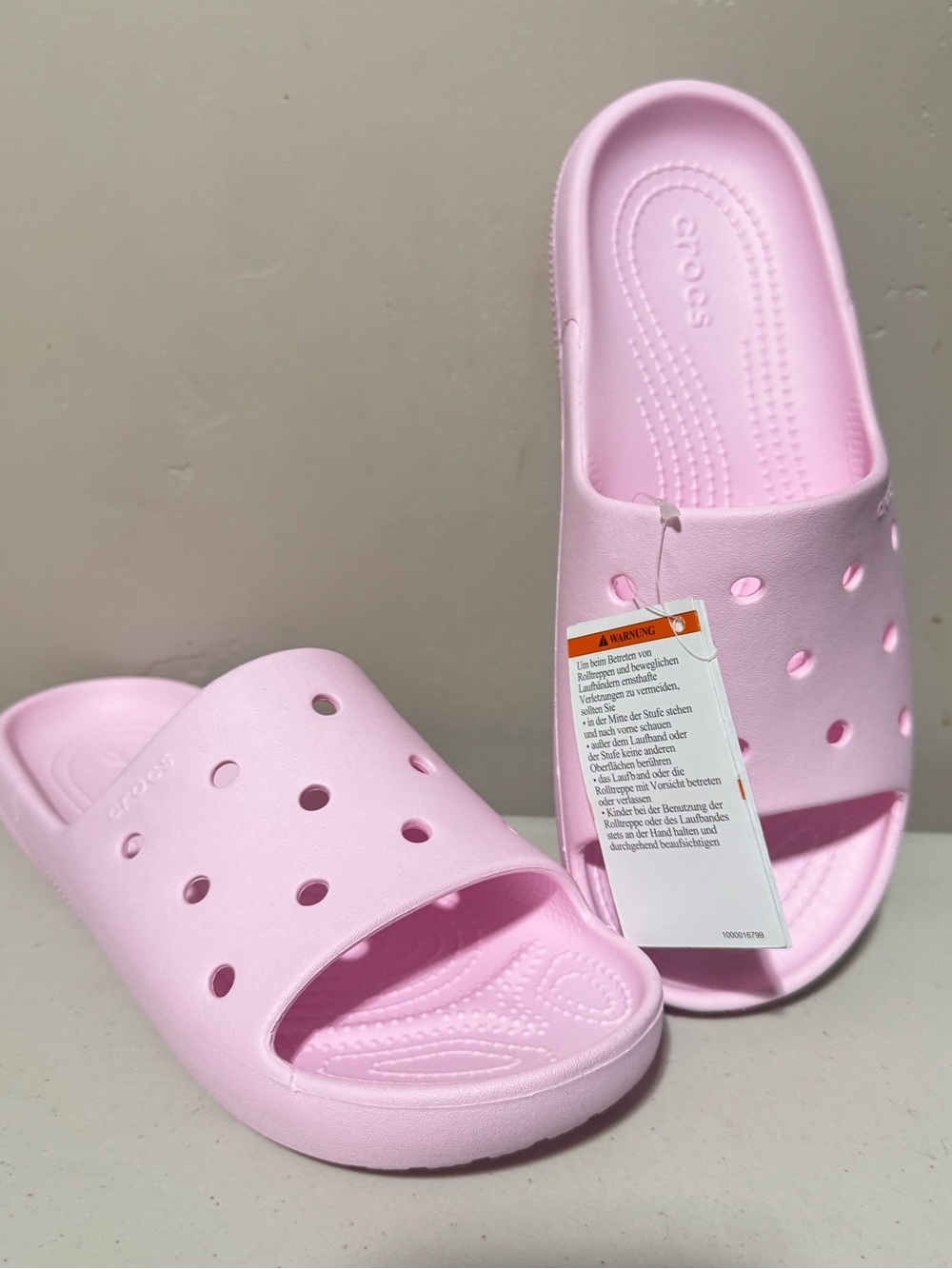NEW Crocs Classic Slide V2 Comfort Sandals Quick Dry Pink M7/W9, M8/W10